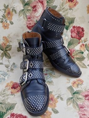 Zara Studded Black Leather Ankle Moto Boots - Women's US 10 Euro 41